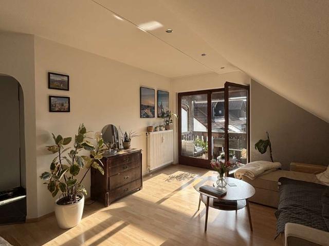 Helle Dachgeschosswohnung in Trostberg