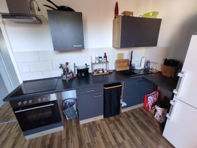 Helle Dachgeschoß Wohnung mit Terrasse in Stadtfeld