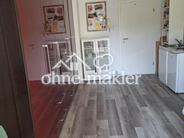 Helle Einzimmerwohnung mit Pantry Küche in zentraler Lage