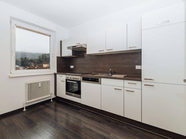 HELLE EIGENTUMSWOHNUNG MIT LOGGIA I RUHIGE AUSSICHTSLAGE I 6. STOCK MIT WEITBLICK I PROJEKT WOHNEN