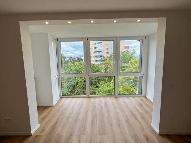 Helle Eigentumswohnung 3ZKB Wohnung