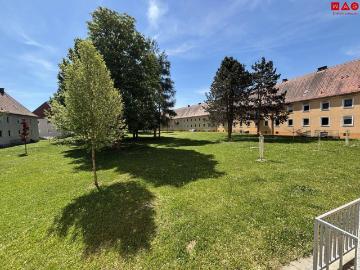 Helle Erdgeschosswohnung mit großzügiger Wohnküche und Grünblick in beliebter Lage in Steyr Münichholz – ruhiges Wohnambiente, flexible Raumaufteilung und beste Infrastruktur inklusive!