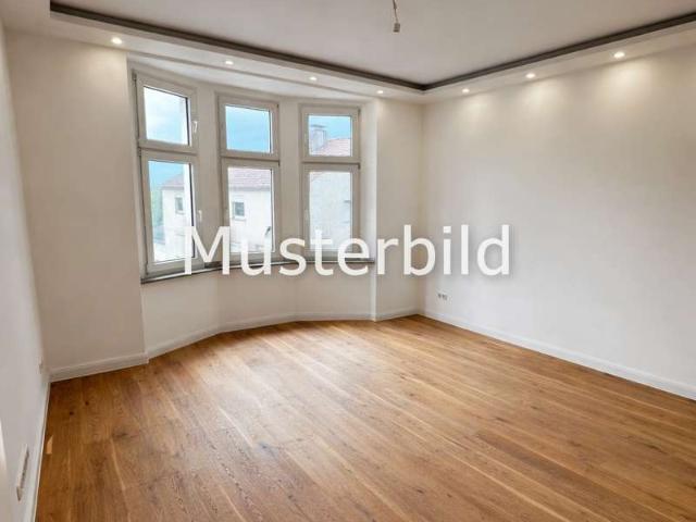 Helle Erdgeschosswohnung mit privater Terrasse und Garten