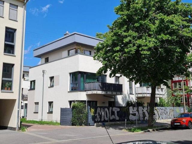 Helle Etagenwohnung sucht neuen Mieter