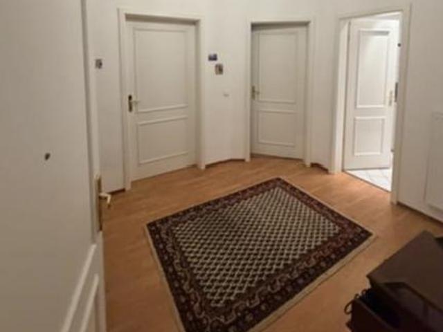 Helle freundliche 2 Zimmer Wohnung Waldstraßenviertel