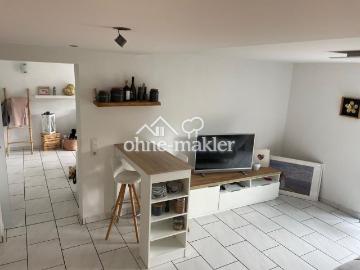 Helle freundliche 2 Zimmerwohnung mit 20qm großer Süd West Terrasse und neuem Badezimmer