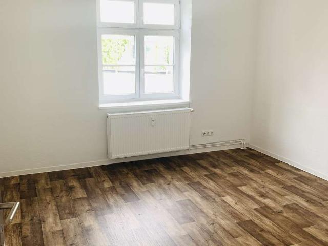 Helle freundliche 3 Zimmer Wohnung in ruhiger Lage!
