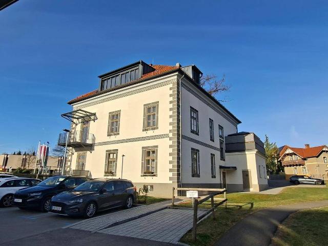 helle, freundliche Wohnung