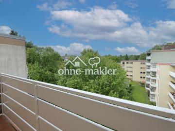 Helle, frisch renovierte 3 Zimmer Wohnung in schöner Lage + Gemeinschaftsschwimmbad