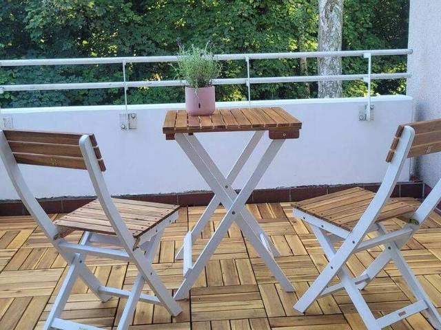 Helle, frisch renovierte Wohnung für 1 bis 2 Jahre zu vermieten