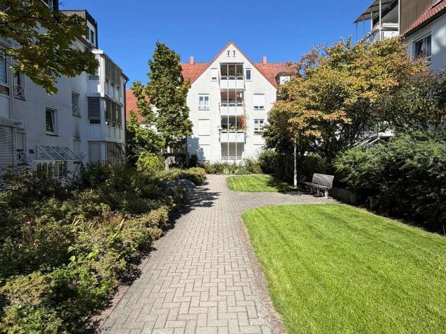 Helle Galeriewohnung in Johannis