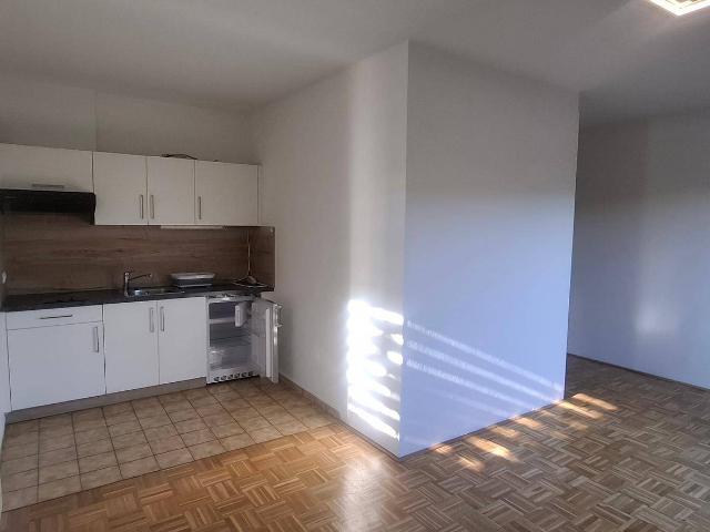 Helle Garconniere in Klagenfurt von privat zu vermieten