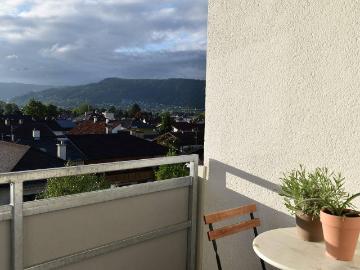 Helle Garconniere mit Balkon und Parkplatz Hötting West Technik