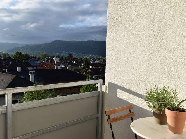 Helle Garconniere mit Balkon und Parkplatz Hötting West Technik
