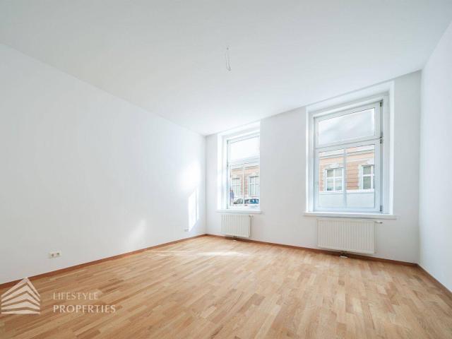 Helle Garconniere, Nähe Galleria Landstraße