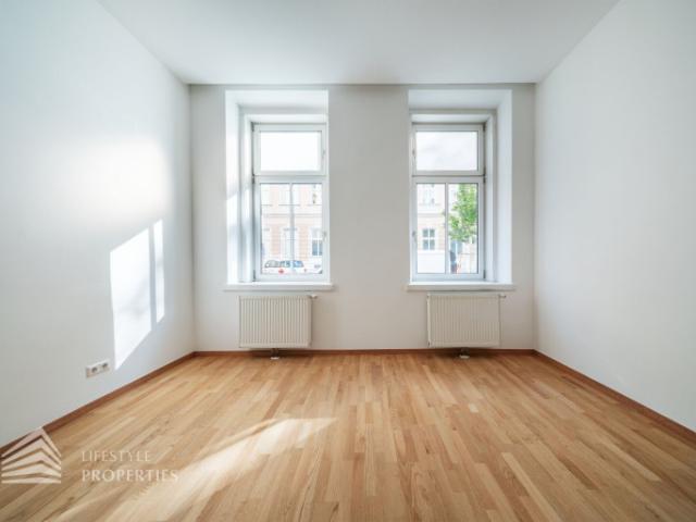 Helle Garconniere, Nähe Galleria Landstraße