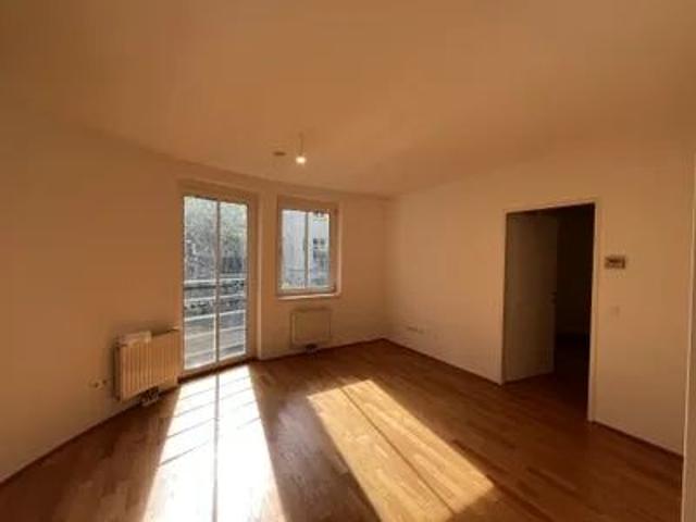Helle, gemütliche 2 Zimmer Wohnung in 1050 Wien!