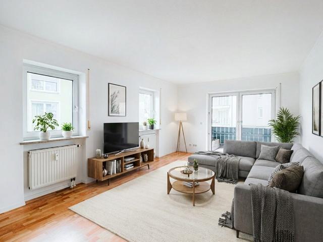 Helle gepflegte 3,5 Zimmer OG Wohnung