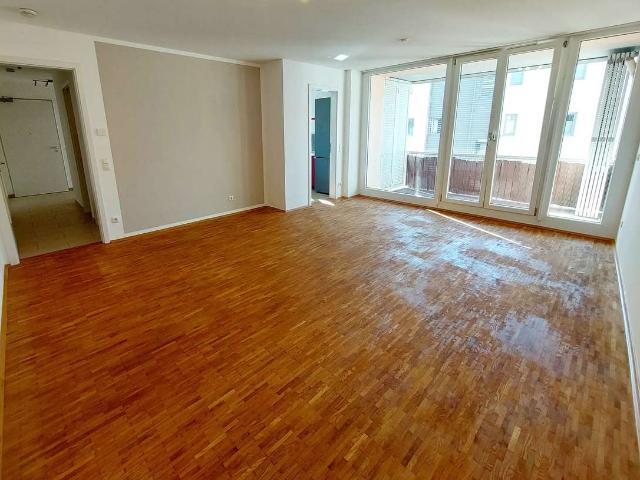 Helle, gepflegte 2 ZKB Wohnung in sehr ruhiger und zentraler Innenstadtlage