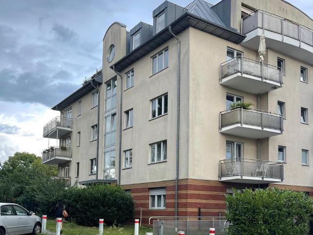 Helle,Gepflegte Voll Möblierte 2 Zimmer Wohnung in Berlin Pankow
