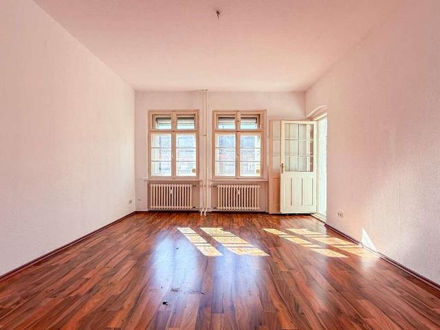 Helle, geräumige 2 Zimmerwohnung mit Südausrichtung Tolle Anbindung nach Berlin Mitte mit der S1