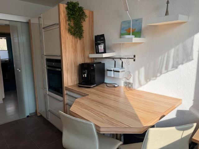 Helle, geräumige Vierzimmerwohnung in Leverkusen, Steinbüchel