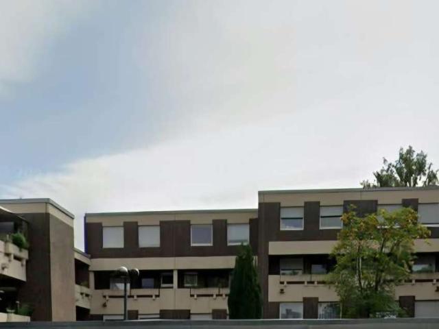 Helle geräumige Zweizimmerwohnung mit Balkon auf 75,93 m²!