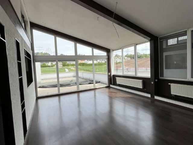 Helle Großzügige 4,5 Zimmer Wohnung Rümmingen