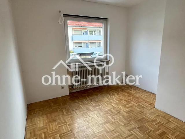 Helle, großzügige 5 Zimmer Wohlfühl Wohnung mit Südbalkon zur Glems