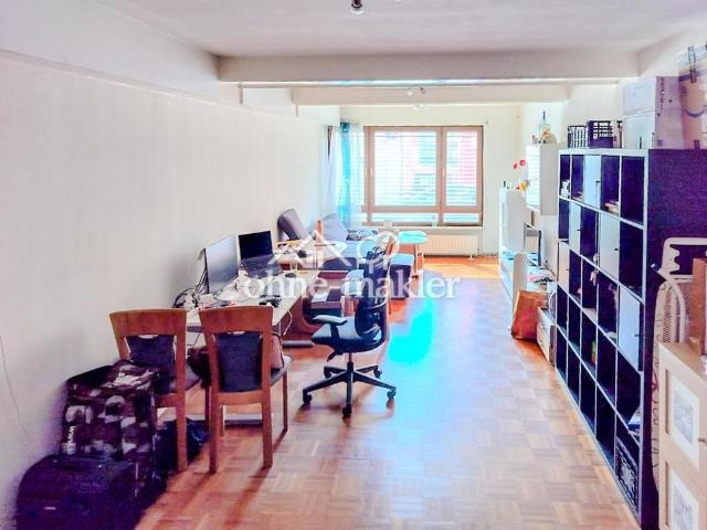 Helle, großzügige 2 Zimmer Wohnung mit Einbauküche – zentrums und bahnhofsnah in Plochingen
