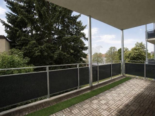 Helle, großzügige 3 Raum Wohnung mit XXL Balkon und Tageslichtbad im Lutherviertel