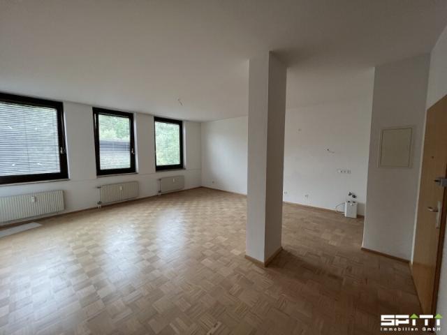 Helle, großzügige 3 Zimmerwohnung in Brückl