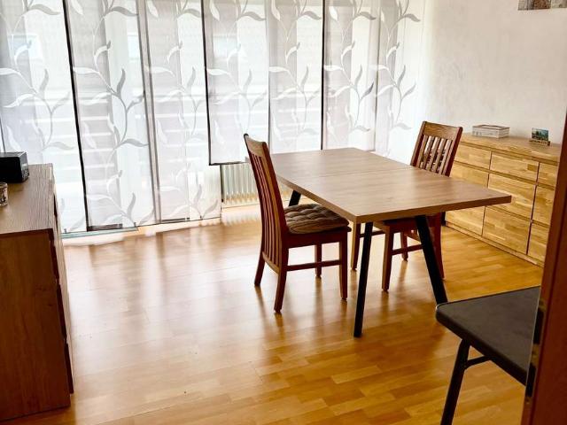 Helle, großzügige Wohnung mit Balkon in Kirkel zu vermieten