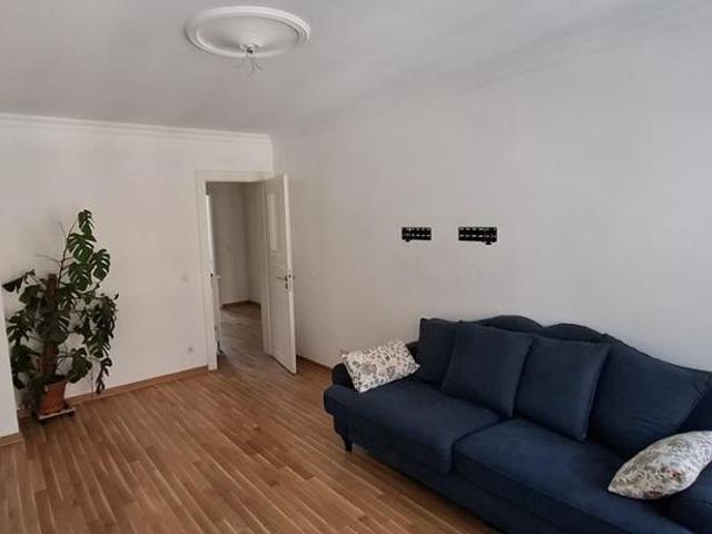 Helle, großzügige Zweizimmerwohnung in Stötteritz