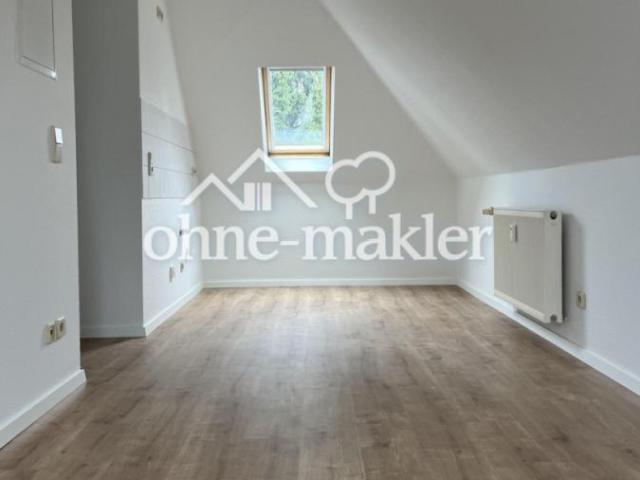 helle kleine 2 Raumwohnung in Chemnitz im Dachgeschoss