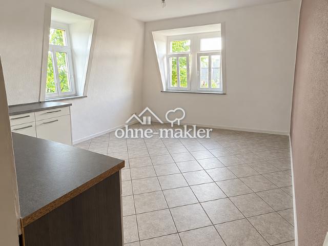 Helle Maisonette mit moderner Küche, 2 Bädern und 3 Zimmern