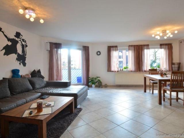 Helle Maisonettewohnung mit 2 Bädern, Balkon und Stellplatz in Hamm Wiescherhöfen