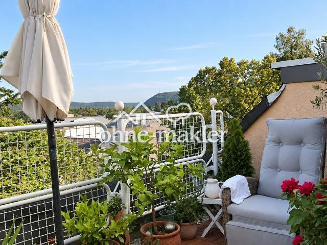 Helle Maisonettewohnung mit Balkon & Dachterrasse in Top Lage von Remagen