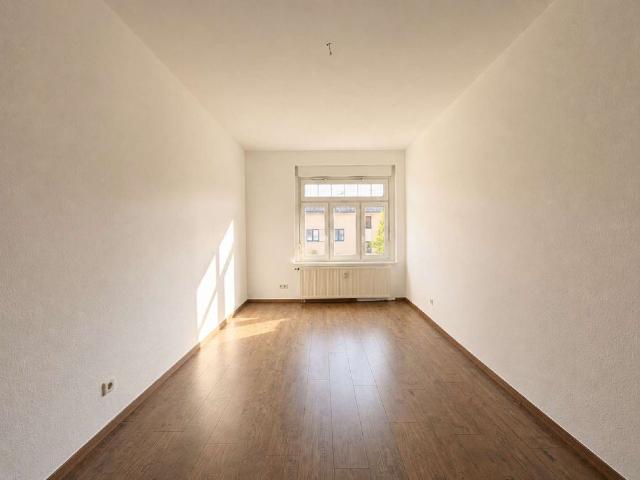 Helle Maisonettewohnung mit zwei Balkonen im wunderschönen Gohlis!
