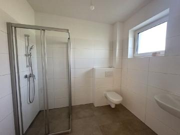 Helle Mietwohnung mit Balkon in Lödersdorf …!