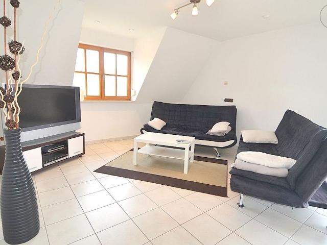 Helle, möblierte 3 Zimmer Wohnung mit Terrasse und WLAN in Wetzendorf