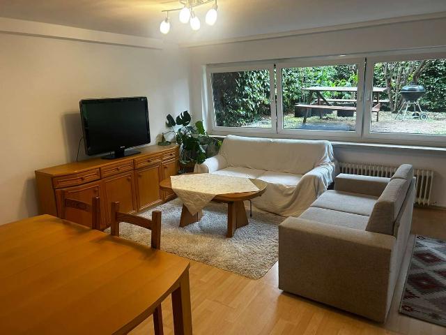 Helle, möblierte 2 Zimmer Souterrainwohnung in Klein Karben mit Gartenmitbenutzung