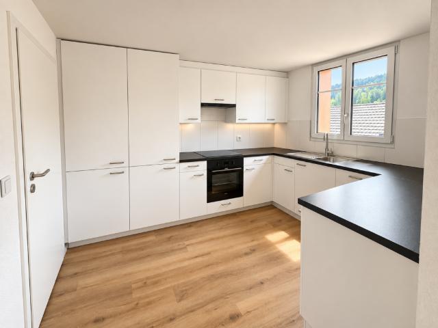 Helle, modern 3,5 Zimmer Wohnung mit viel Wohnkomfort