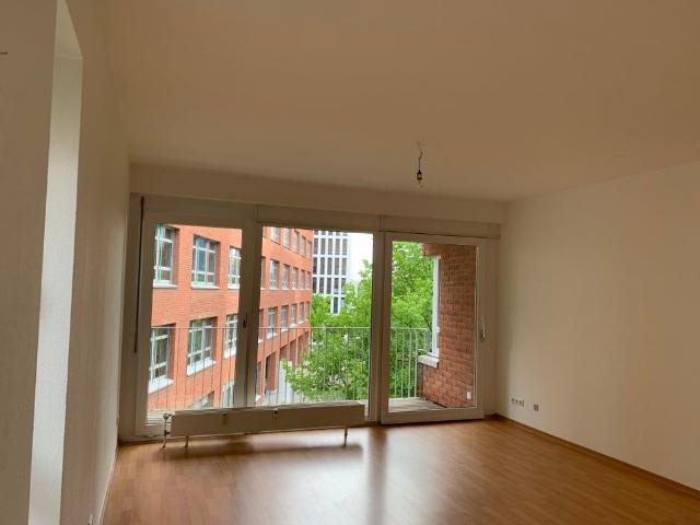 Helle moderne 2 Zimmer Wohnung in Bockenheim nähe Messe
