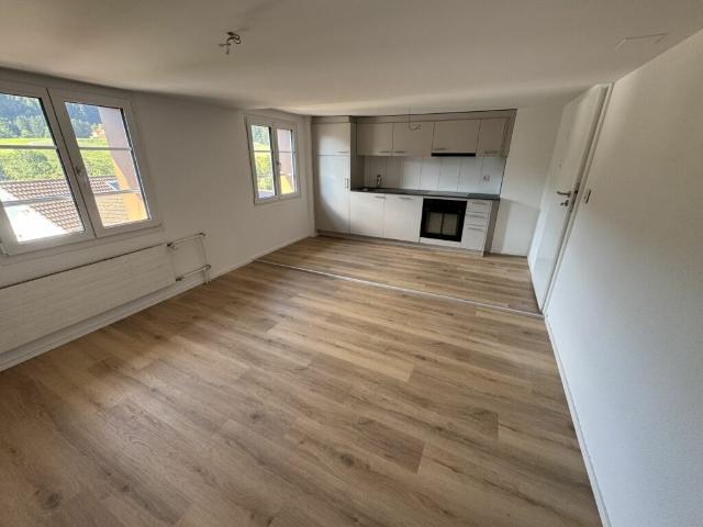 Helle & moderne 3.5 Zimmer Wohnung
