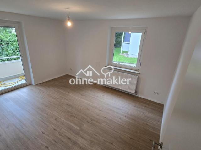 Helle moderne 3 Zimmer Wohnung