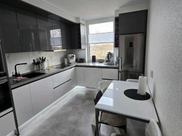 Helle modernisierte Wohnung in Ratingen mit Fußbodenheizung