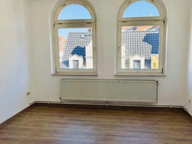 Helle modernisierte 3 Zi. Whg. in beliebter Gegend “Lister Meile”