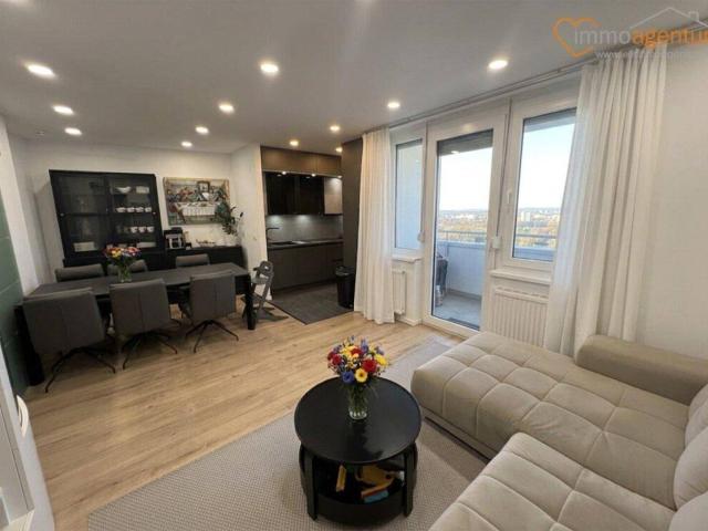 Helle, modernisierte 3 Zimmer Wohnung mit Loggia, Parkplatz und hochwertiger Ausstattung in Marchtrenk