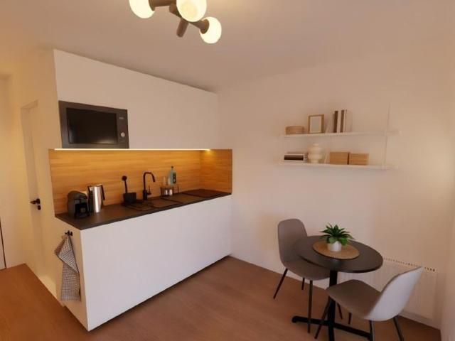 Helle, neu möblierte 1 Zi Wohnung S Bahn fussläufig, 14min zum Ostbahnhof incl. Küche, Bad, Internet